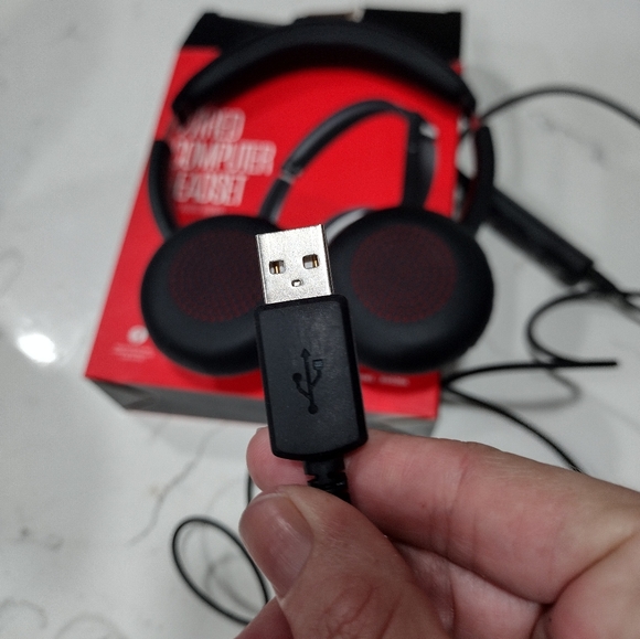 MPOW Wired Computer Headset - Picture 4 of 9